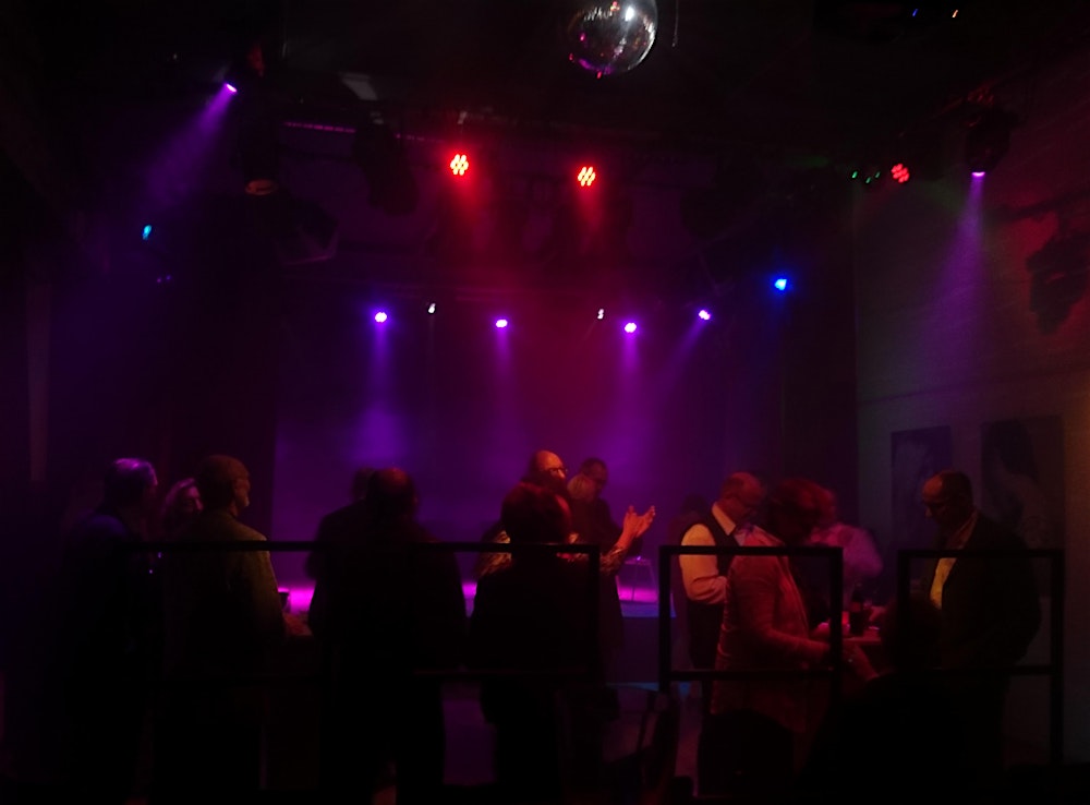 20:00 Generation Party. TANZ IN DEN MAI