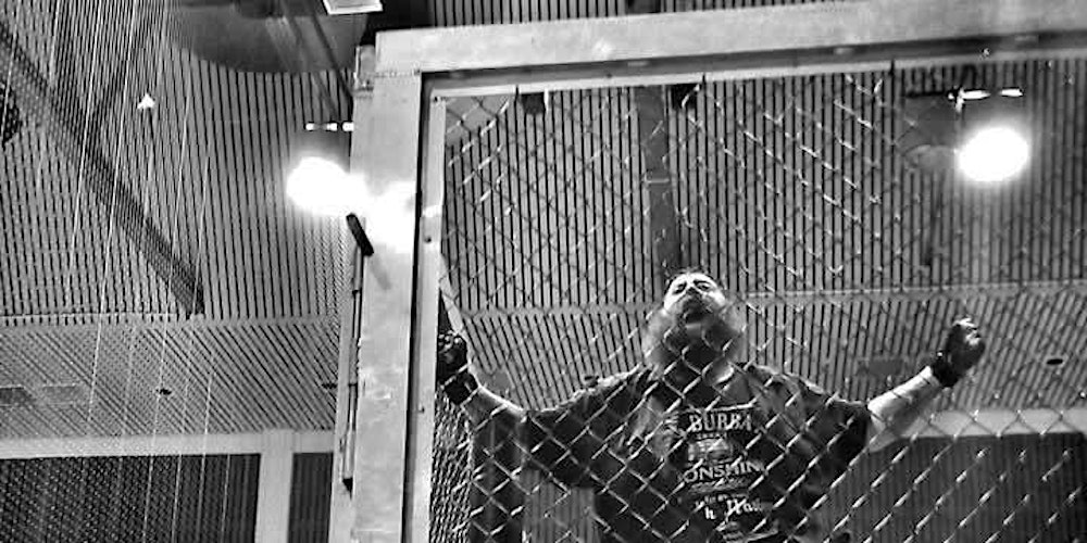 AMERICAN WRESTLING EPW HYDE 20FT STEEL CAGE MATCH!