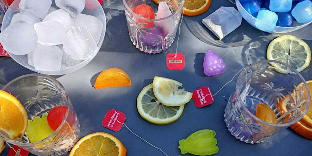 Make a mess - waterplay