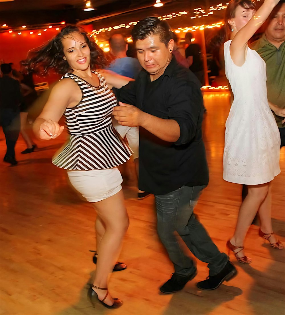Beginner Salsa Dance