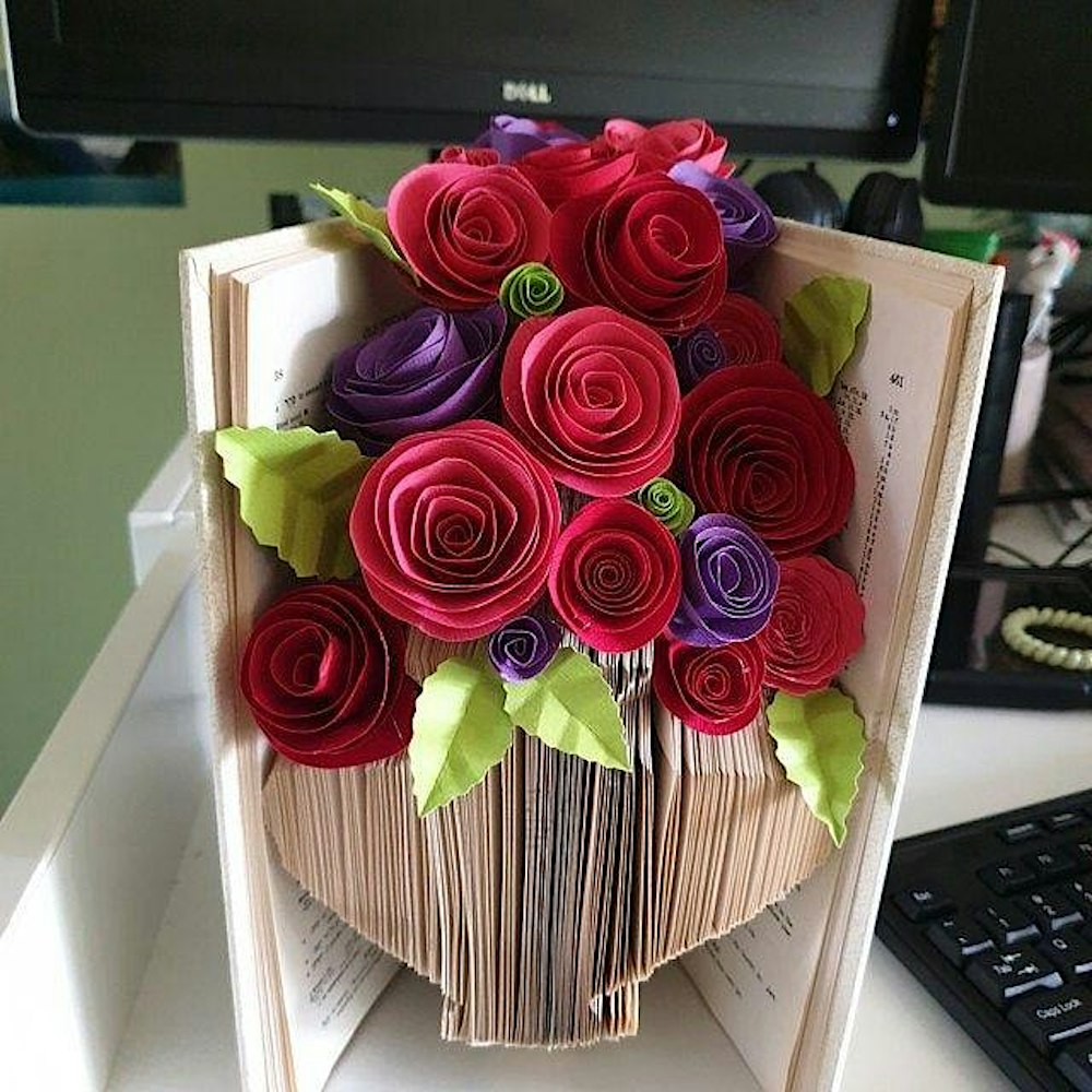 Sip, Snip & Blooms- Bouquet in a Book Workshop