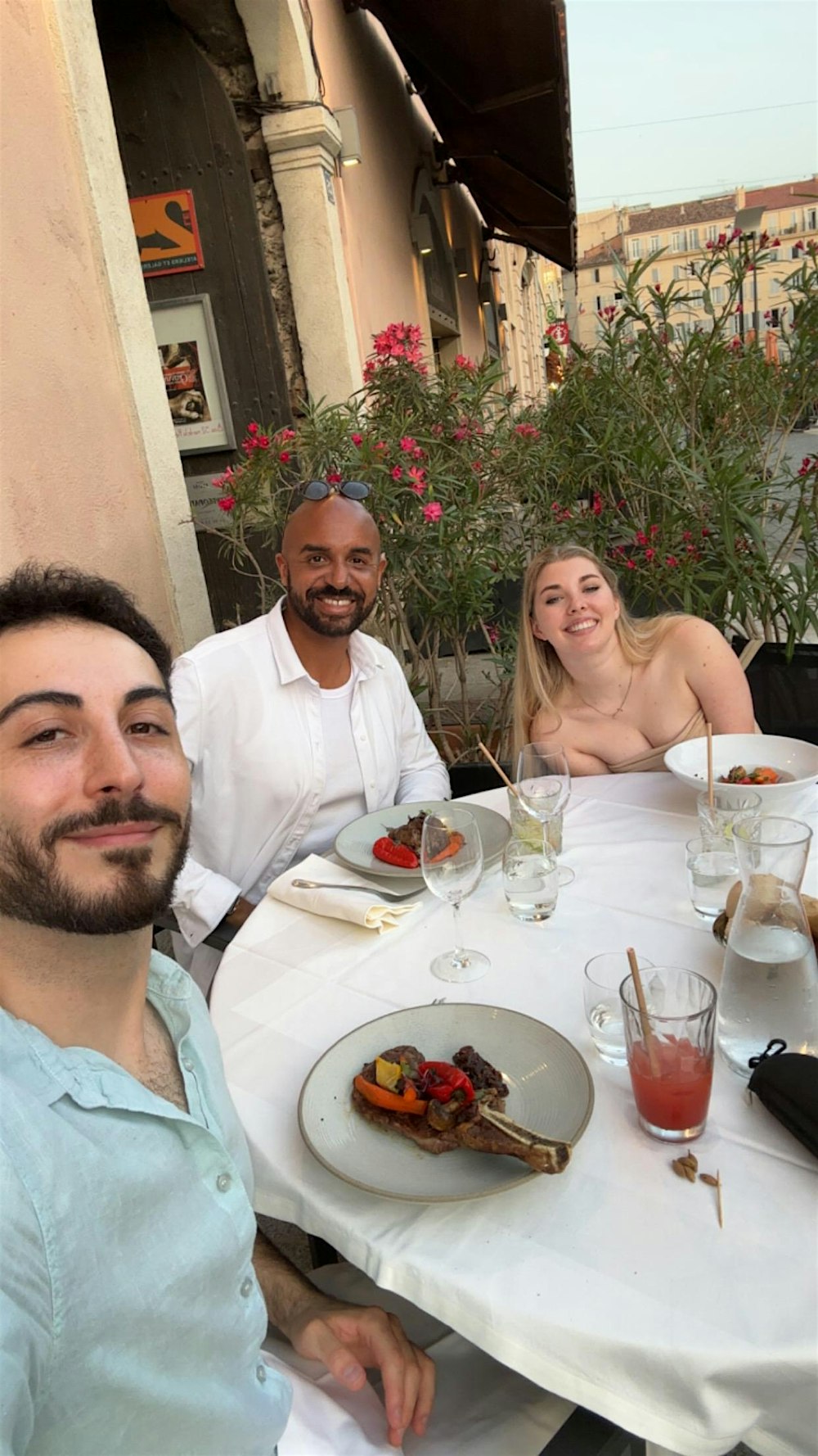 Foodies + New Friends: Jacksonville | Entrepreneurs Giving Back Edition