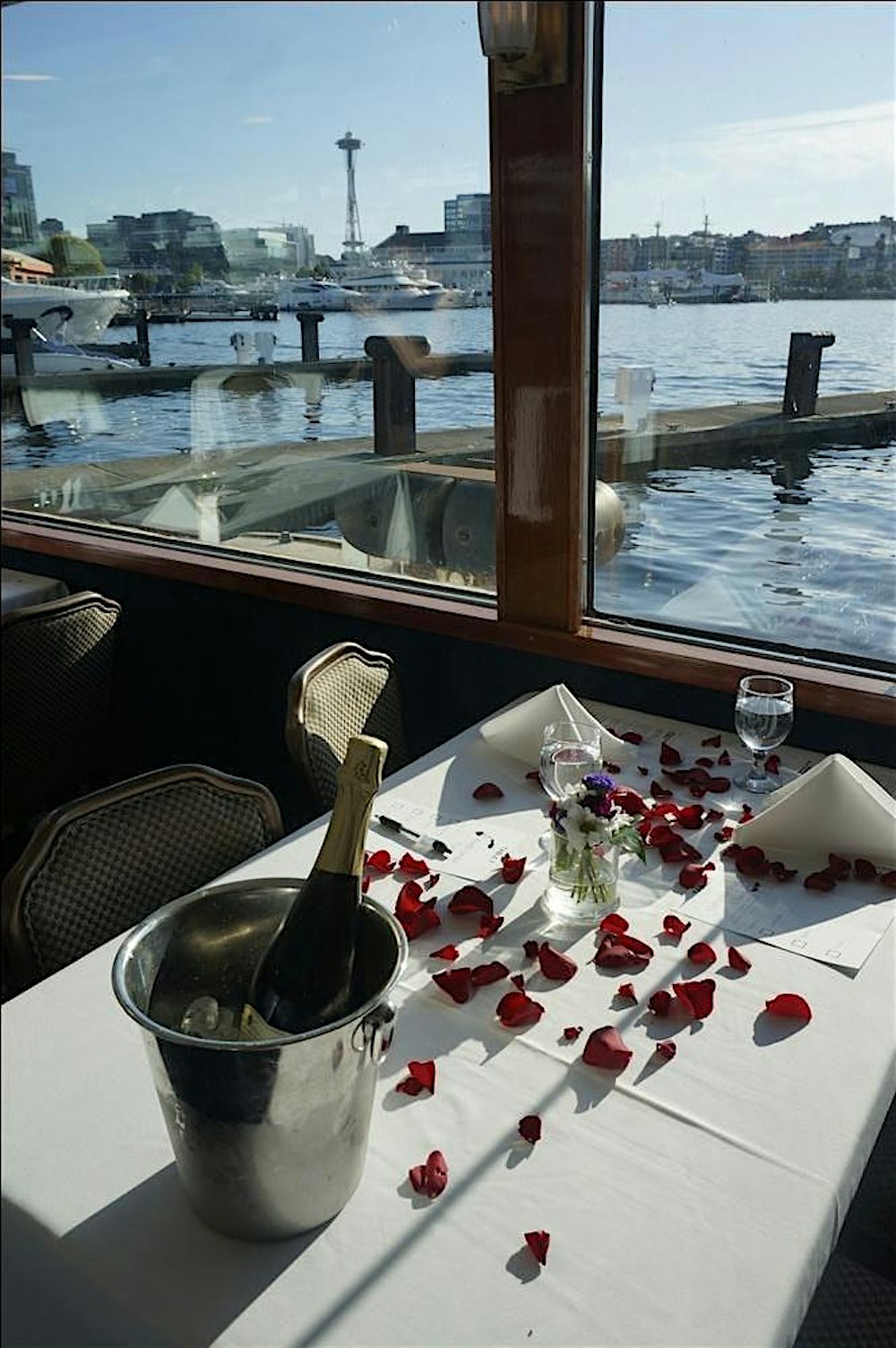 Valentine’s Day Lunch Cruise