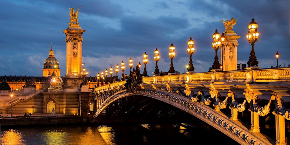 Tour París Nocturno con opción de Paseo en Barco por el Sena