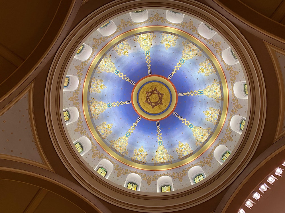 Pre-Passover Friday Night Services