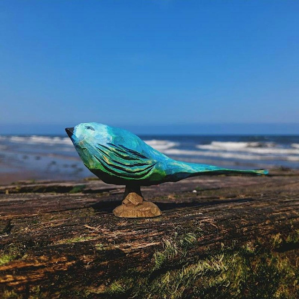 Carve a little Song Bird