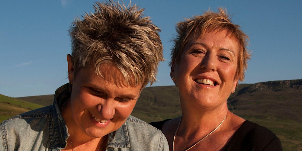 Chris While and Julie Matthews