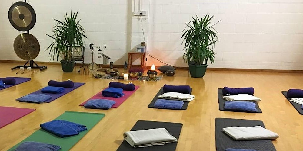 LEEDS: Gong soundbath relaxation