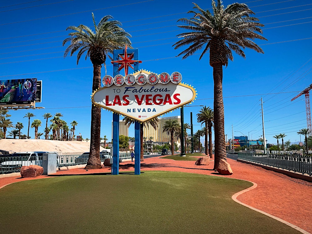 Las Vegas Sightseeing Tour with Photo-Ops