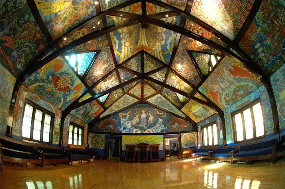 Full Moon Yoga & Soundscape @ The Museum Of Modern Renaissance!