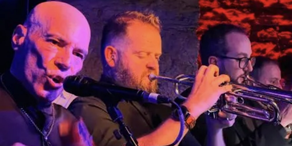 Orquesta Boreal (10-piece latin orchestra) [nightclub]