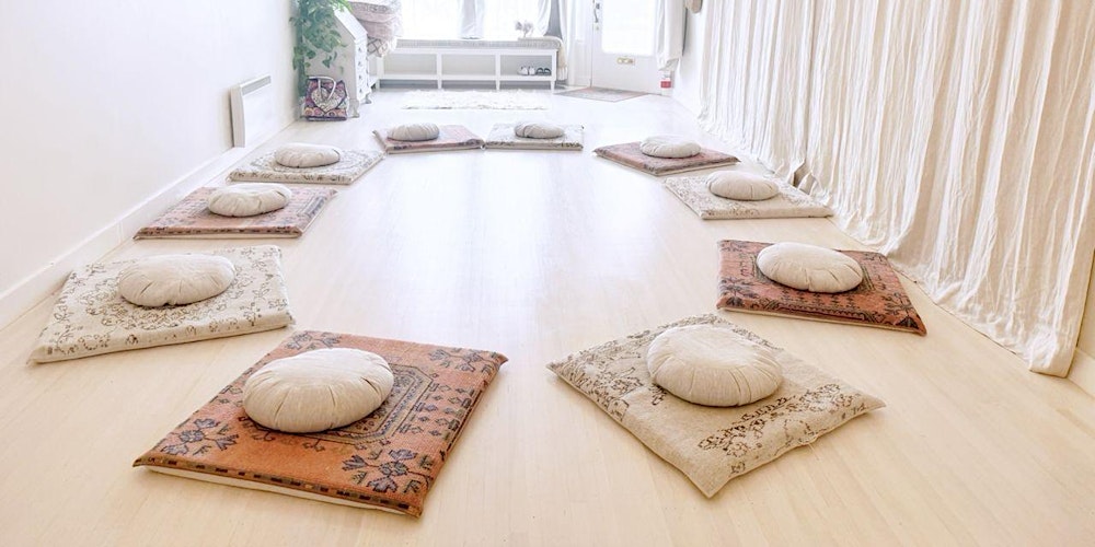 Lunar Yoga Therapy — New Moon & Full Moon Sister’s Circle