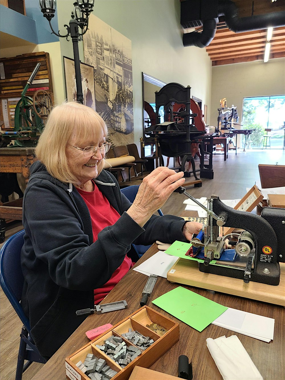 Foil with Class: The Art of Hot Foil Stamping - Sat, March 28, 2026