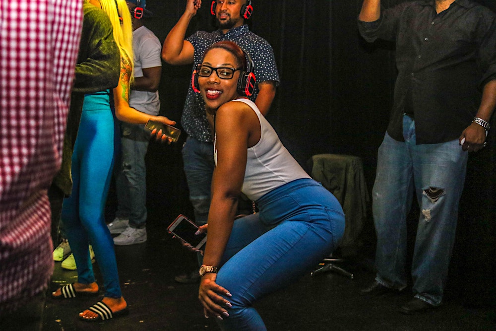 SILENT "BODY 2 BODY" PARTY CHICAGO (Slow Jamz, Twerk, Trap)