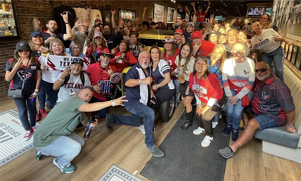 Hoppers Bar Crawls Presents: The Nashville To Do Social