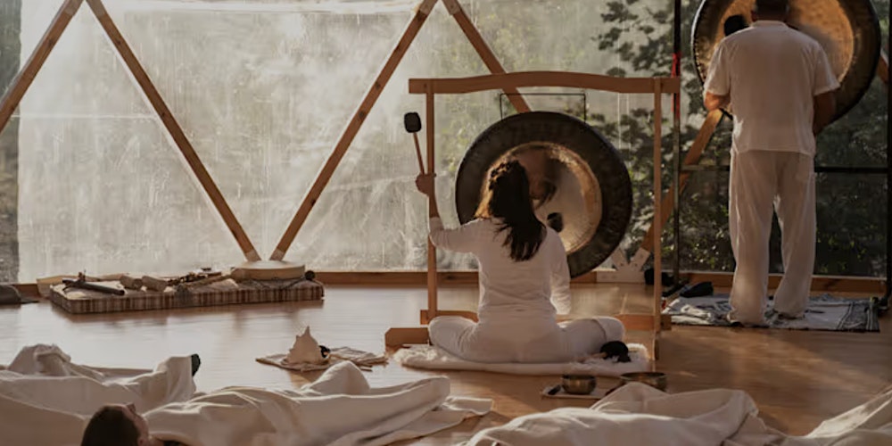 Sound Bath Spa with Susie