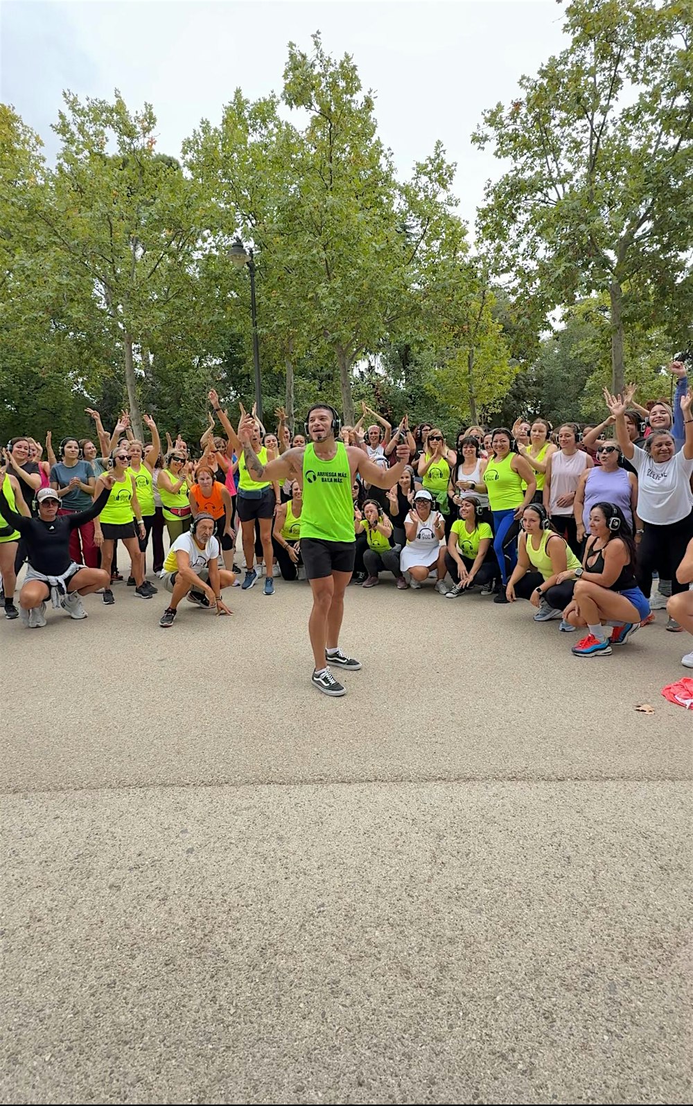 TERAPIA DE BAILE CON AURICULARES Sábado 14/02 (Ángel Caído Retiro)