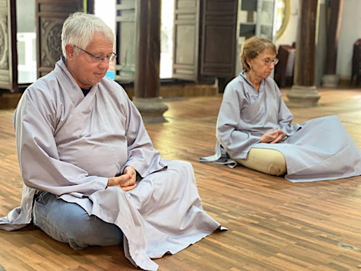 8 hours Living Fully Meditation retreat