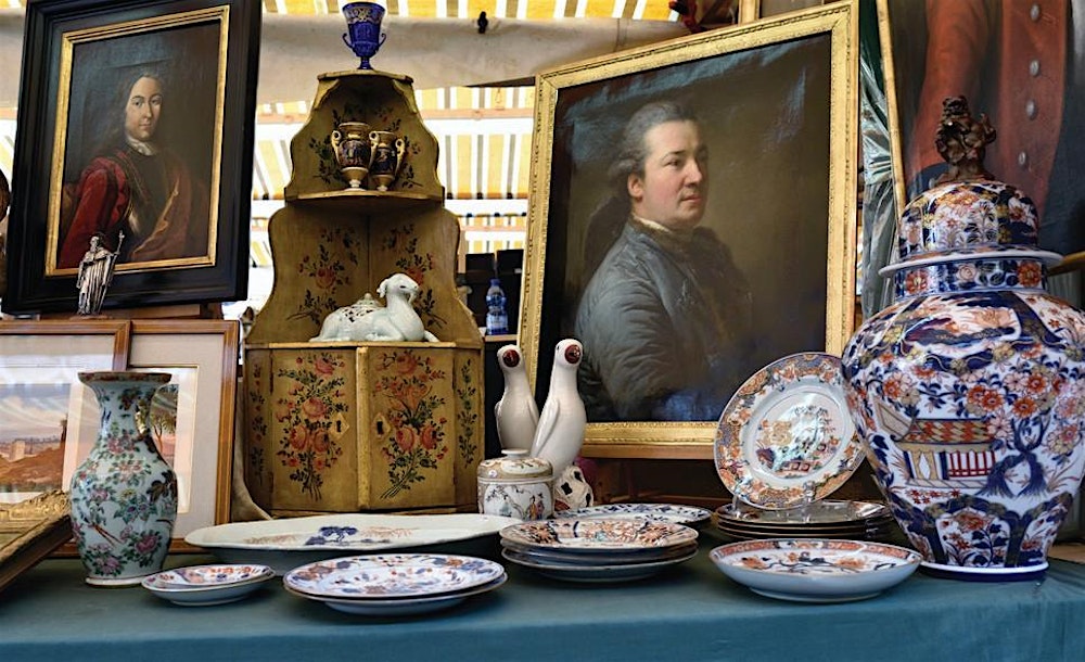 Antiques Appraisal Day