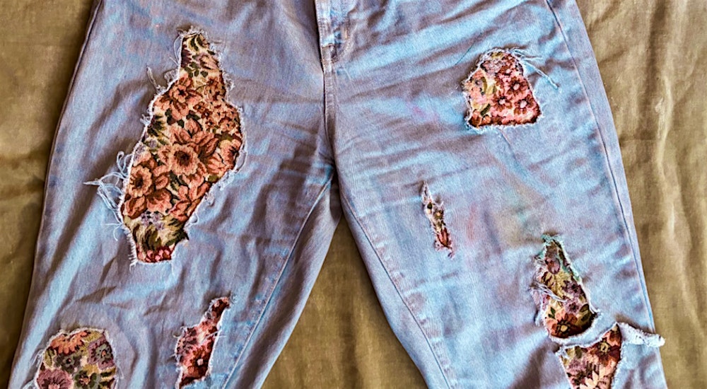Weekend Workshop: Peekaboo Mending