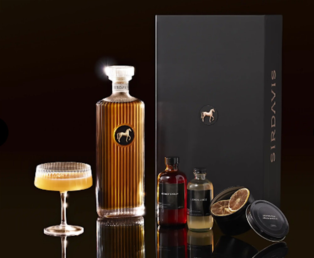 Mixology Class - Celebrating Women's History Month with Sir Davis