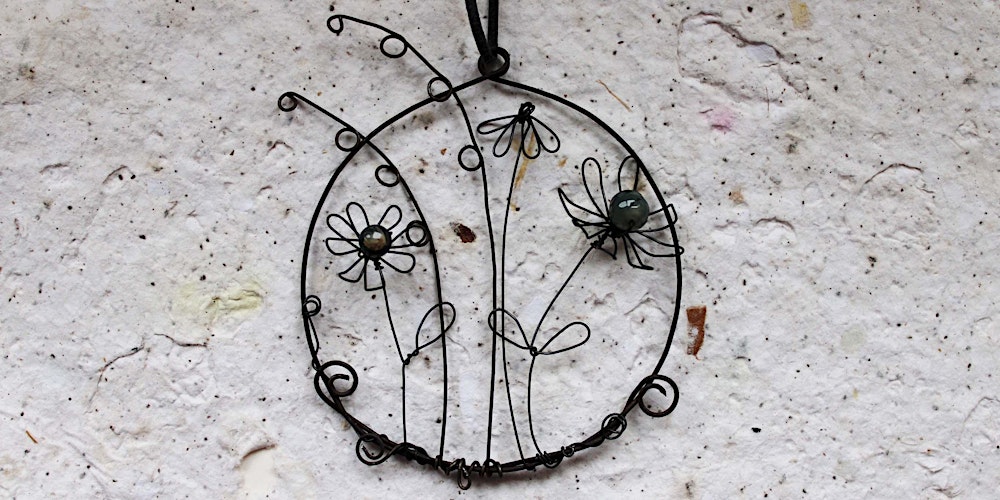 Wire Art | Summer Meadow Wall Hanging