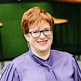 Gea Simons | Visionary Vault