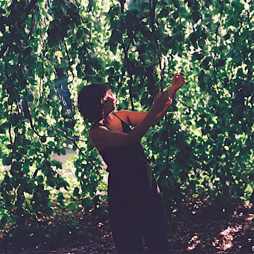 BODYFULNESS - Eszter Kalóz