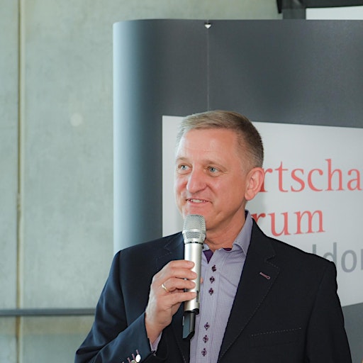 Prof. Dr. Gerhard Nowak