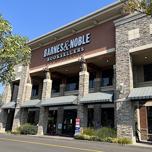 Barnes & Noble - Northgate (Seattle, WA)